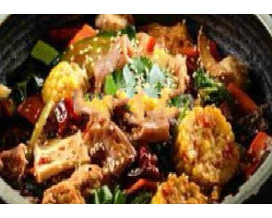 Carnivore Hot Pot  镇店香锅 肉食主义锅